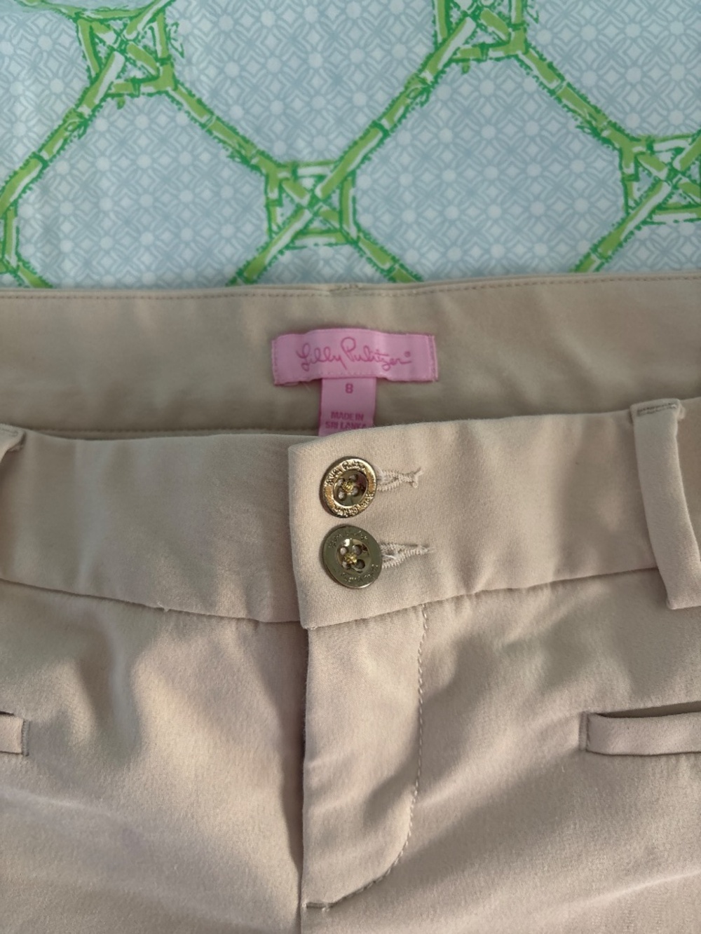 Tan Lilly shorts - Picture 2 of 3
